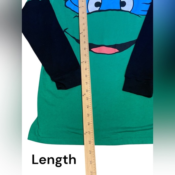 Teenage Mutant Ninja Turtles long sleeve T shirt size large
BIN #1 - Picture 2 of 7